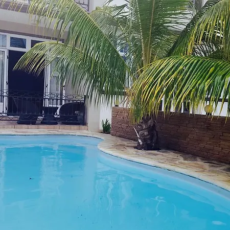 Lotus Villa Flic en Flac Exterior photo